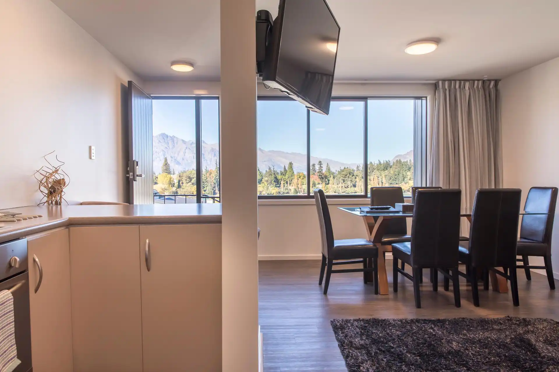 2 Bedrooms Lake View Apartment | Lomond Lodge Queenstown, NZ - Luxury Apartments With Mountain Views And Low Flow Showerheads